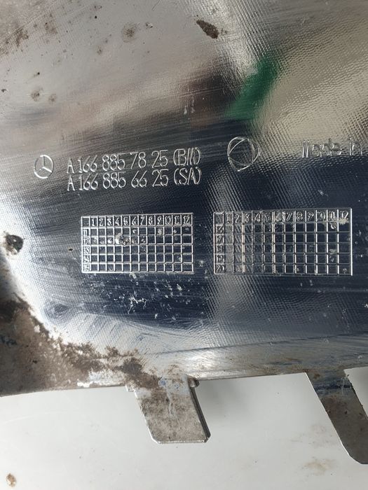 Лайстна предна броня А1668857825