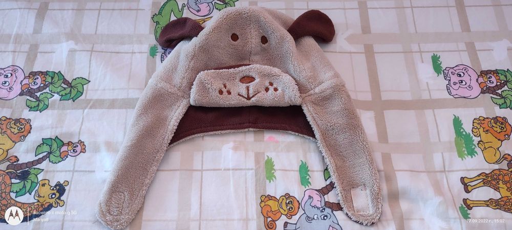 Сладурски зимни шапки с подарък