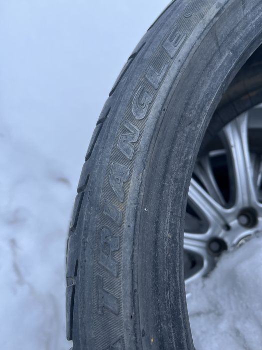 245/35 R19 летние