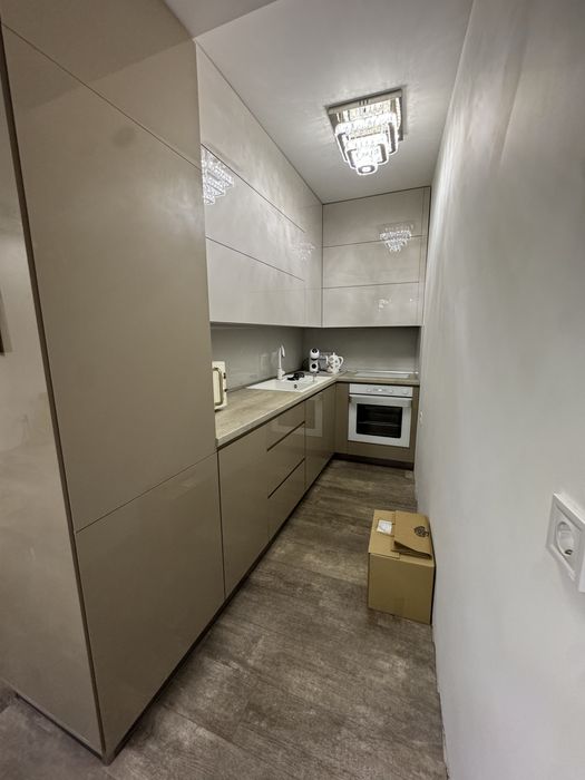 Дава се под наем Двустаен апартамент в София, Редута - 83 кв.м за 841.5 € - Снимка #2