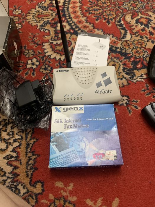 Модем маршрутизатор 2 рабочие в хорошем состоянии