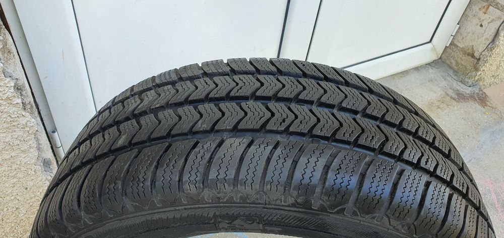 Anvelope Sprinter  235/65/r16