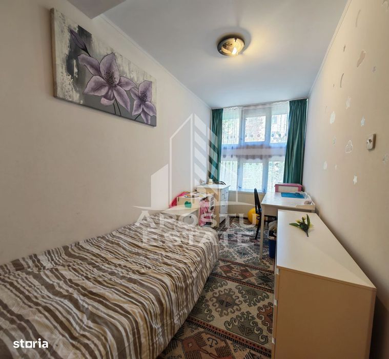 Casa individuala de vanzare, cu garaj, Lipovei, Timisoara