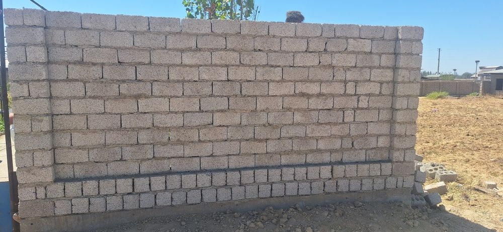 Shlakablok terish.Beton quyish xizmatlari mavjud