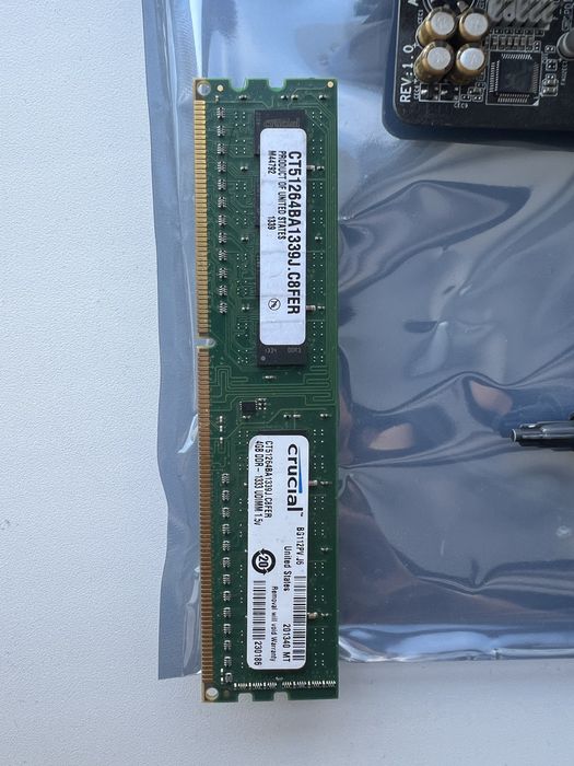 Продам озу ддр3 crucial