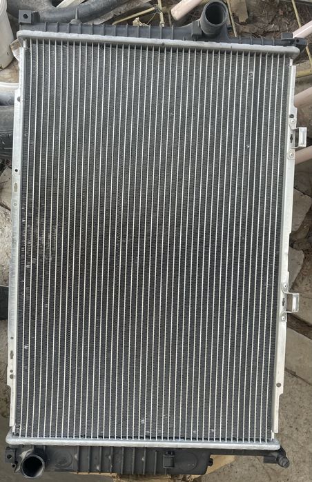 Radiator  BMW E34  E60 laga tuashadi