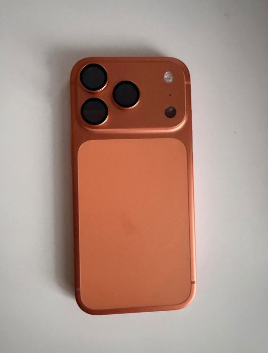 Срочно IPHONE 17 pro