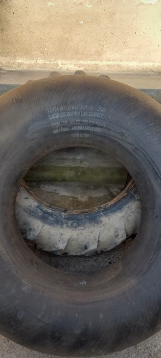 De vânzare cauciuc Tractor 12x4x28