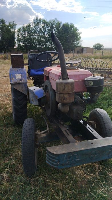 Китайский трактор