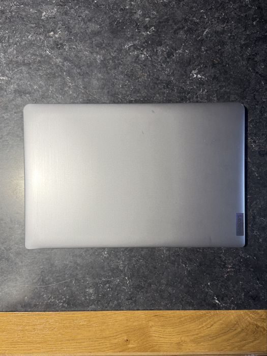 Срочно! Ноутбук Lenovo IdeaPad 3