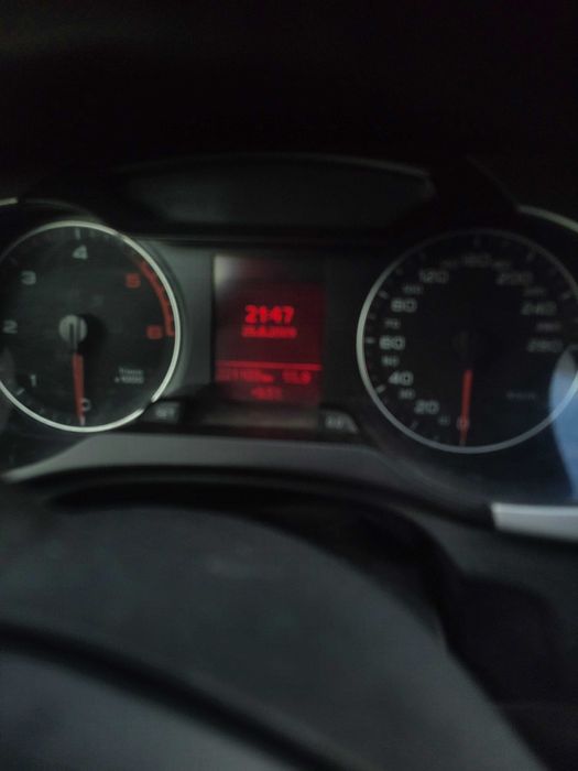 AUDI A4 2010 — imagine 5
