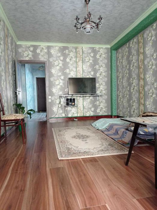 Продается квартира в Яшнабадском районе Авиасозлар 2-х ком 60м2 Книжка