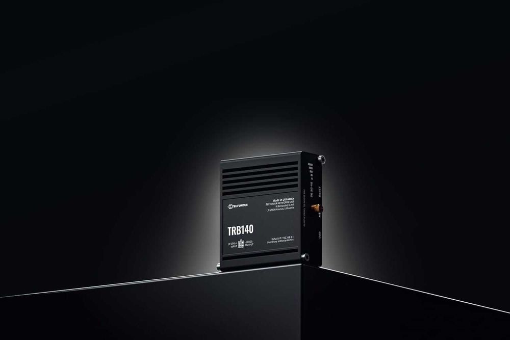 Индустриален 4G LTE шлюз Teltonika TRB140
