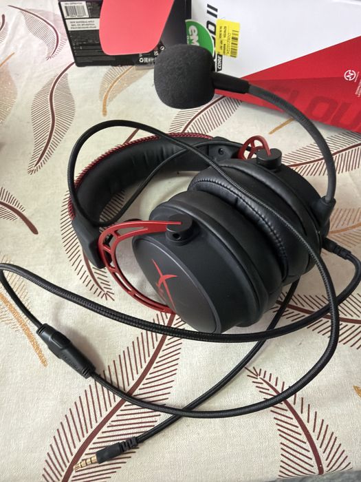 HyperX Cloud Alpha si HyperX Cloud 2