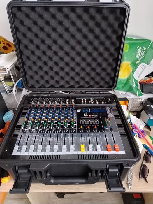 Музыкальная аппаратура