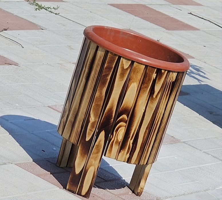 Jardiniere și Ghivece Premium realizate manual