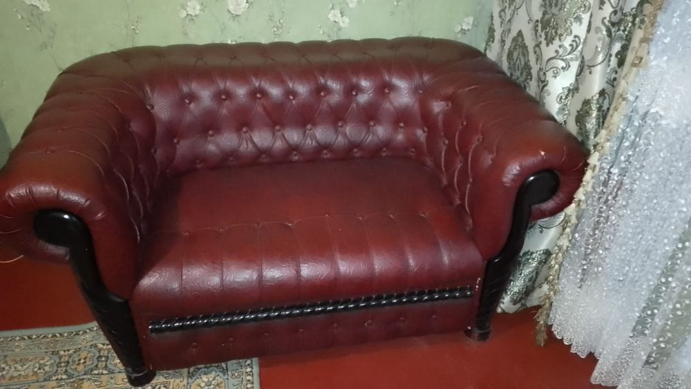 Продам. Офисная мебель