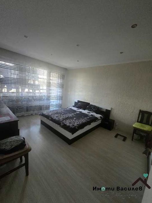 Продава се Тристаен апартамент в София, Център - 80 кв.м за 1275 €/кв.м - Снимка #1