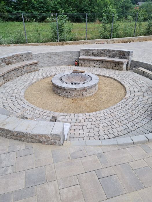 Montaj pavaj si gazon 35 lei