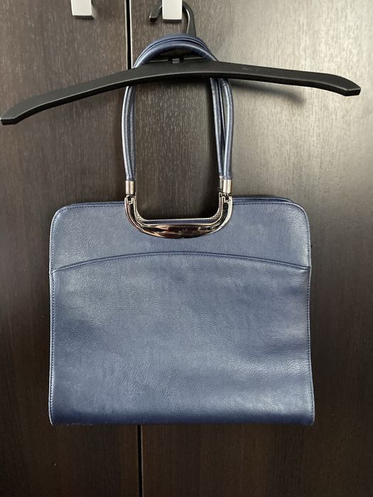 Лот дамски чанти от 10 до 70 лв.