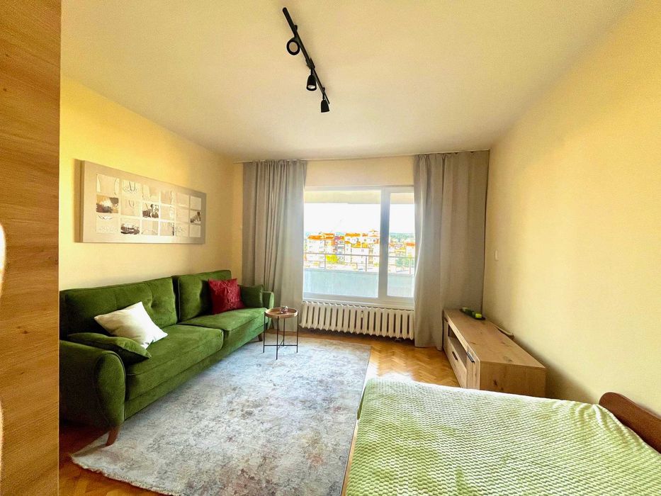 Апартамент Панорама/Panorama Apartment до Медицински университет, Широк център