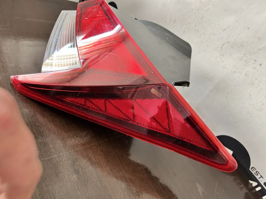 Stop dreapta Hyundai Elantra cu bec an de la 2020