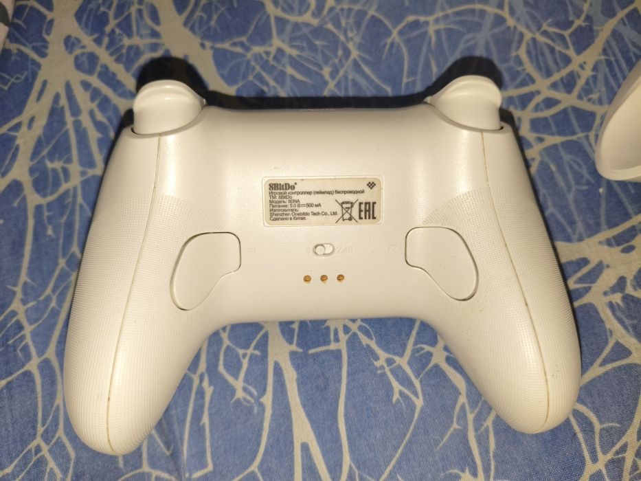 Геймпад 8bitdo Ultimate Bluetooth