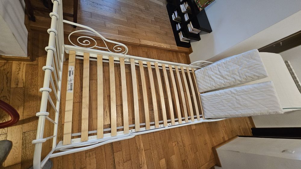 vand cadru pat extensibil Ikea MINNEN + somiera + saltea