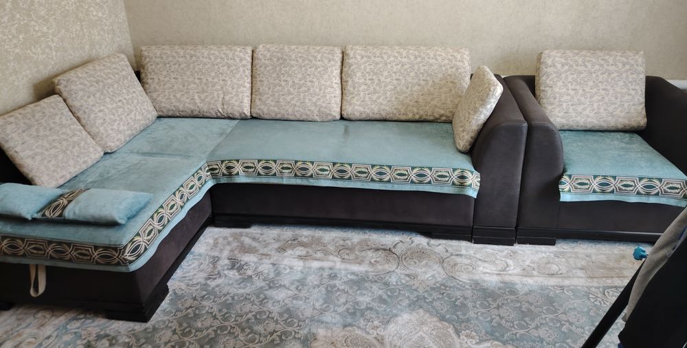 Угловой диван с креслом