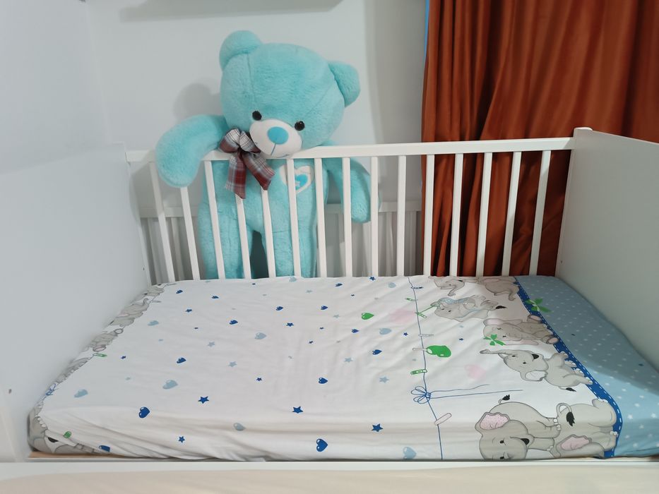 Pătuț bebeluș lemn