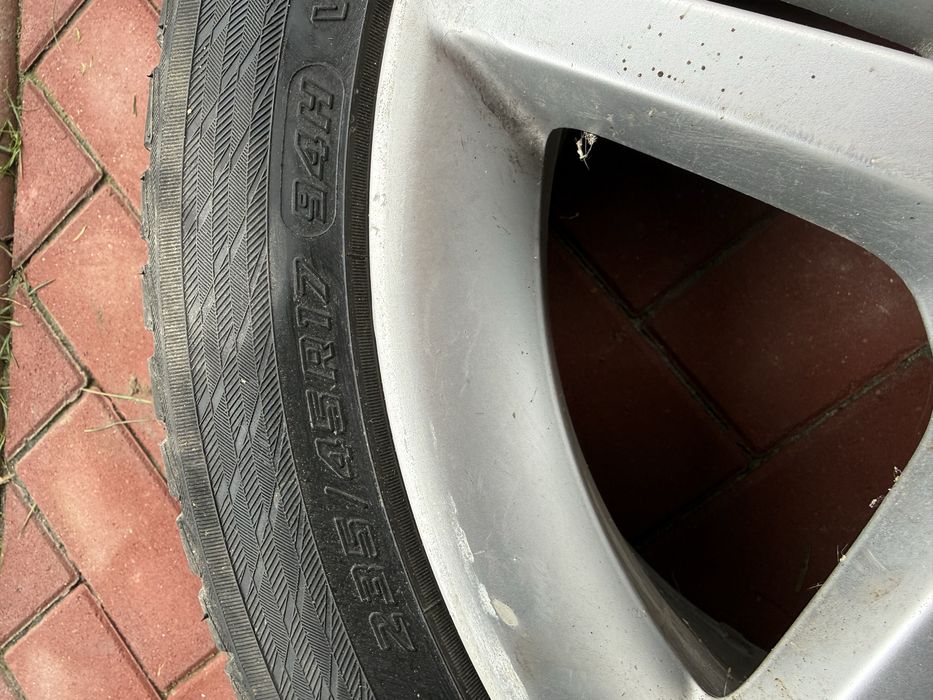 Jante originale Audi  A4  17” 235/45/17 Yokohama