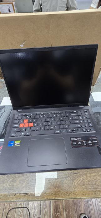 Acer Nitro Lite Gaming 
​ Дисплей: 16.0" WUXGA