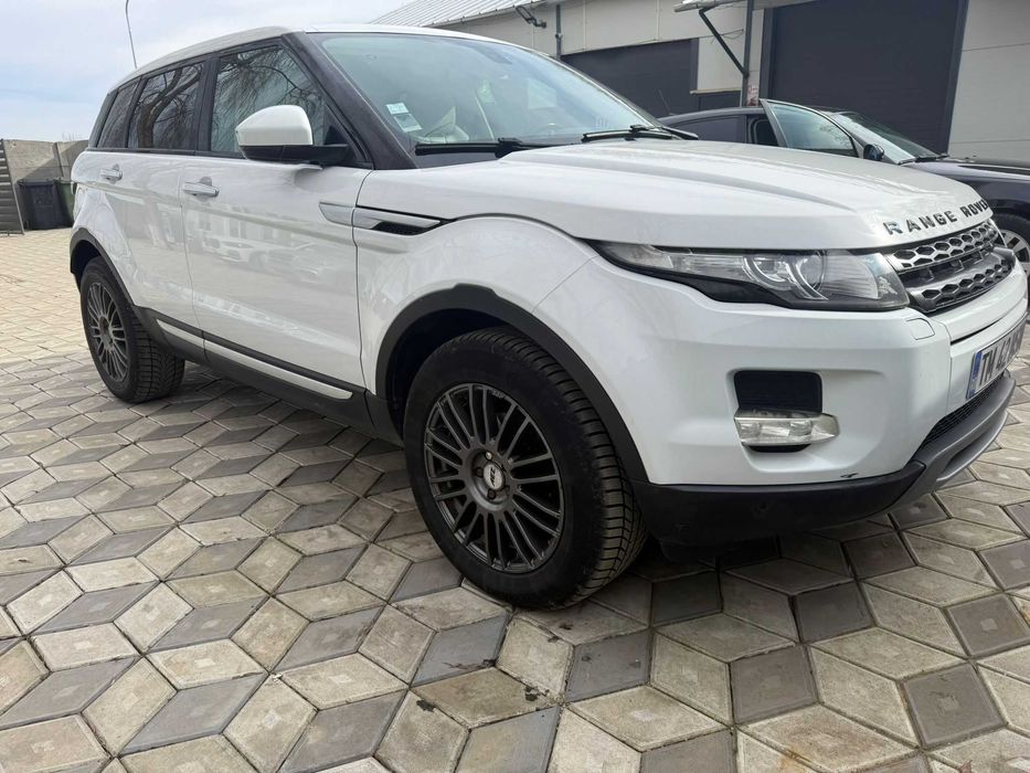 Range Rover Evoque, an 2013 luna 12, motor 2,2 d, distribuție efectuat