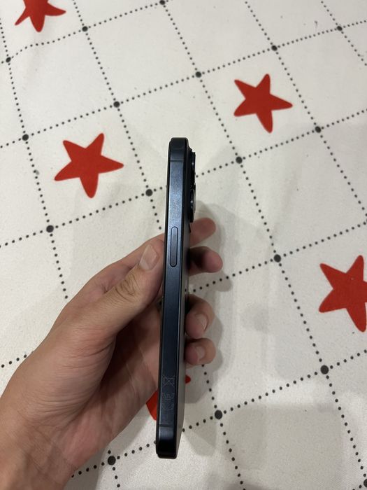 iPhone 15 pro stare foarte bună