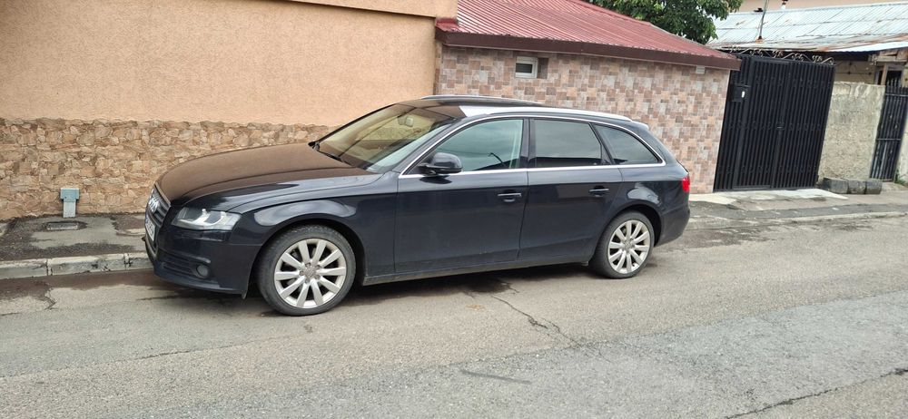 Vand audi a4 b8 2.0tdi 2009