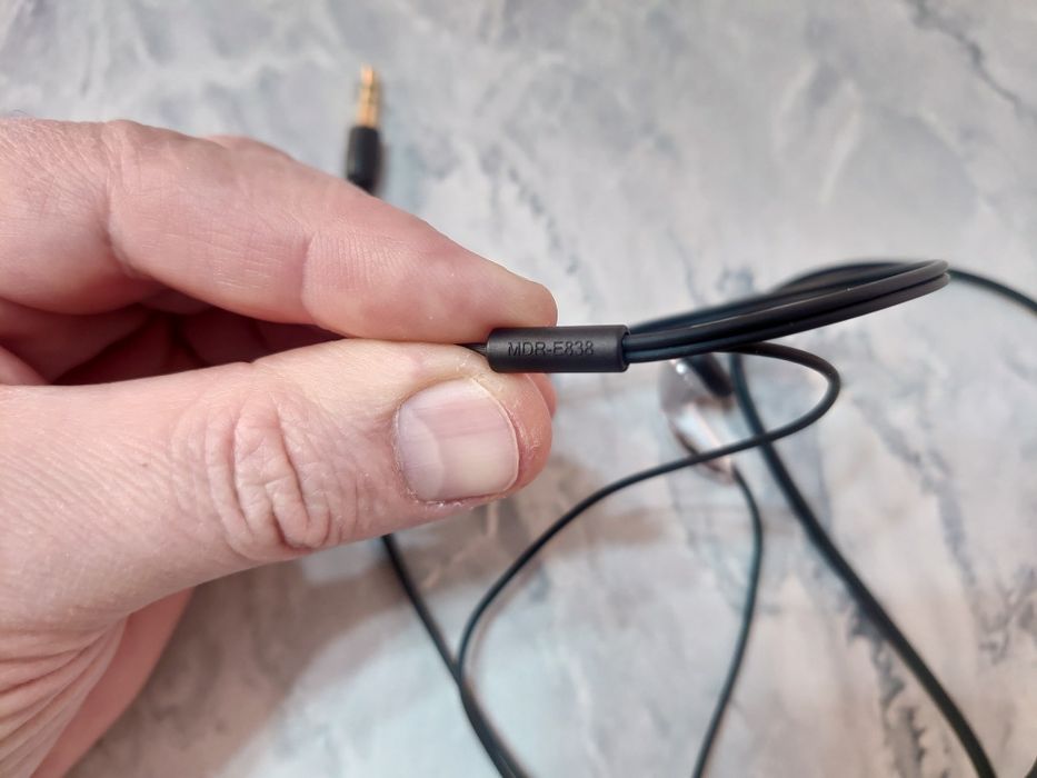 Наушники Sony mdr-e838 Корея.
