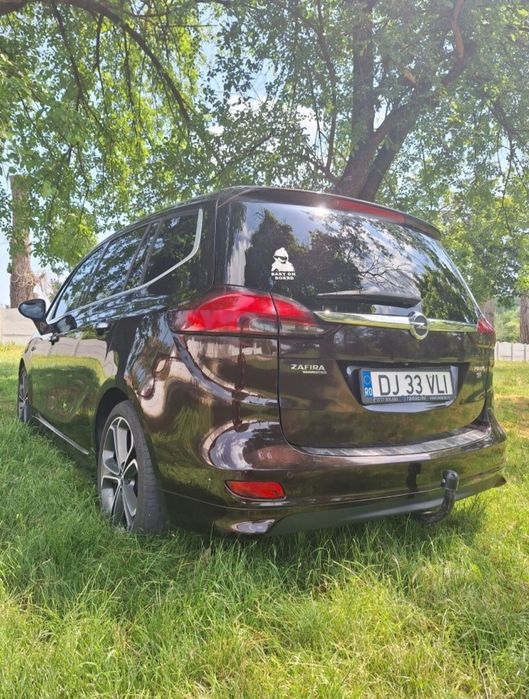 Opel Zafira c 2012 1.4 turbo +gpl  automata