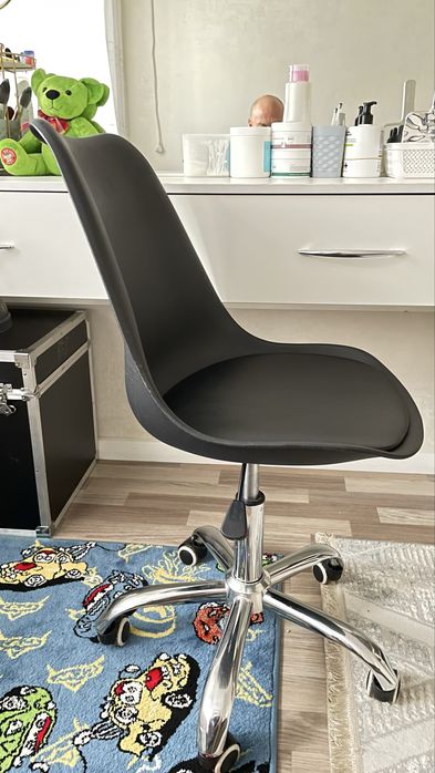 Кресло косметологическое