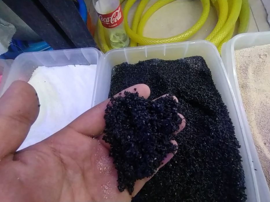 Akvarium Qumlari Dekorativniy