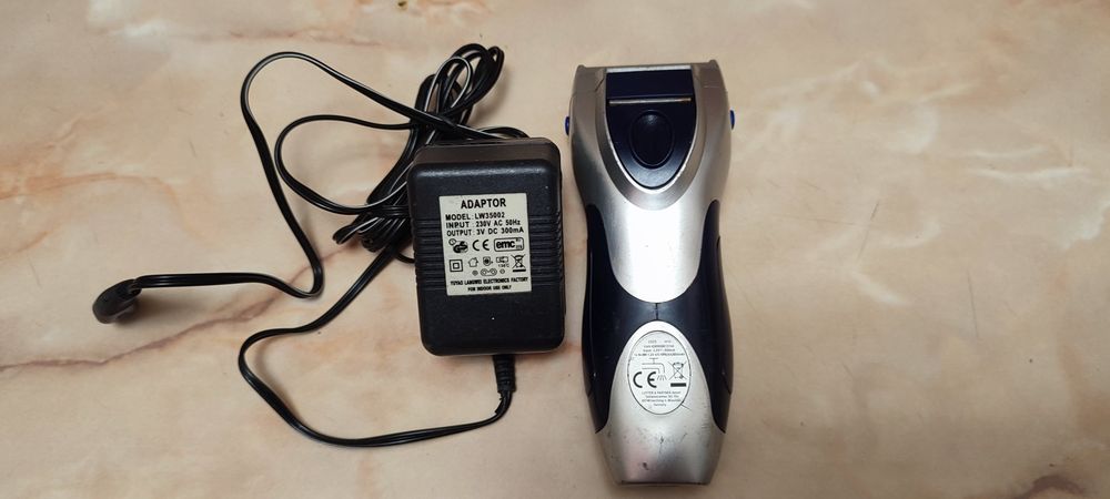 Aparat de barbierit cu acumulator