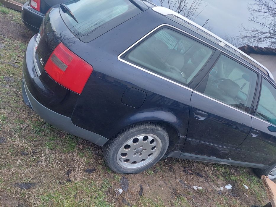 Ауди А6  Бензин 2.4. / V6