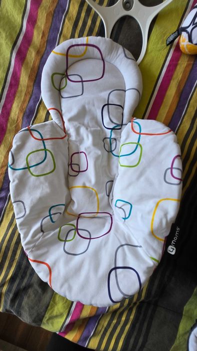 Електрическа бебешка люлка 4MOMS MamaRoo 4.0, Многоцветна