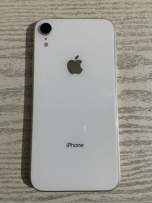 Айфон ХР обмен в хорошем состояние