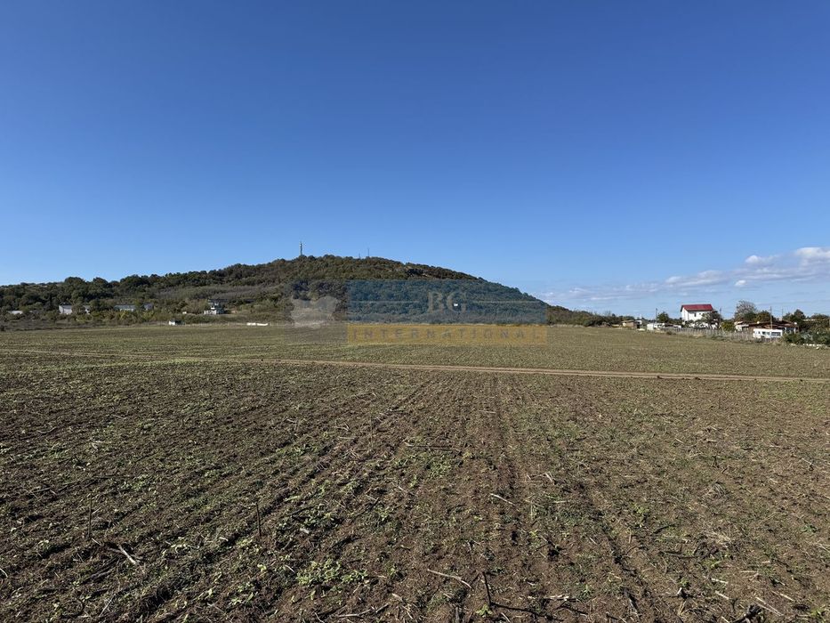 Продава се Парцел в Черноморец - 3978 кв.м за 85 €/кв.м - Снимка #11