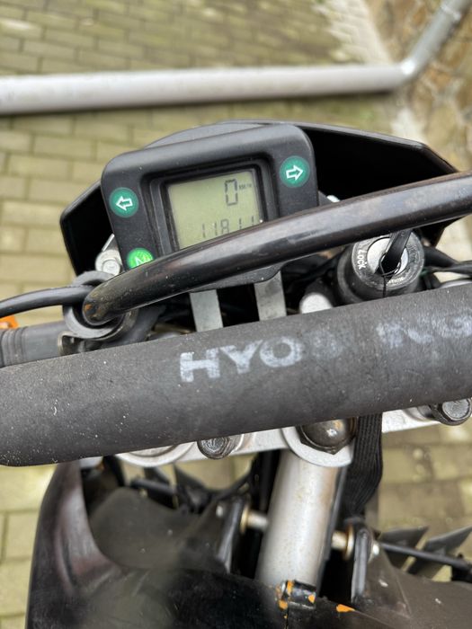 Enduro hyosung 125
