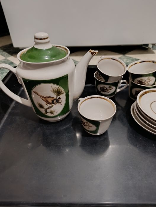 Продам сервиз для кофе