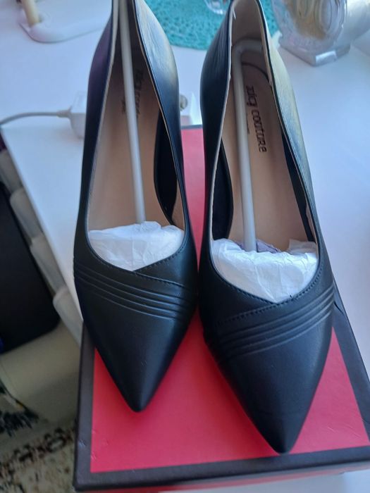 Продам женские туфли