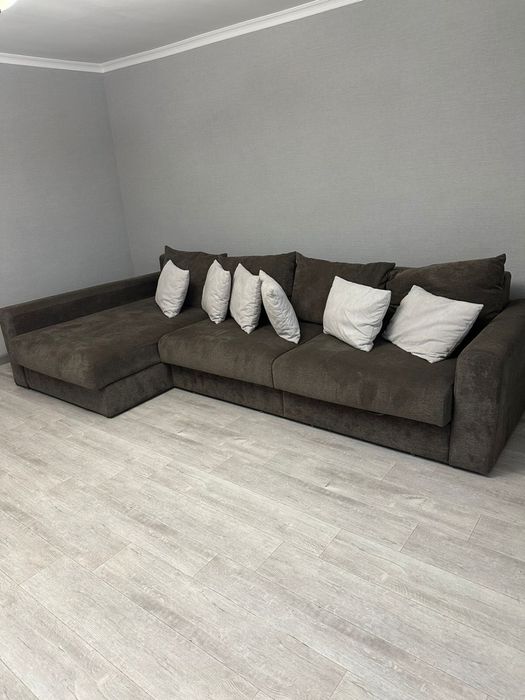 Продам диван в отличном состоянии