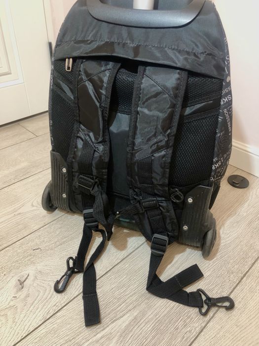 Профессиональная сумка для коньков