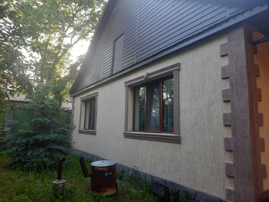 От крыши до забора, мебель, вся утварь